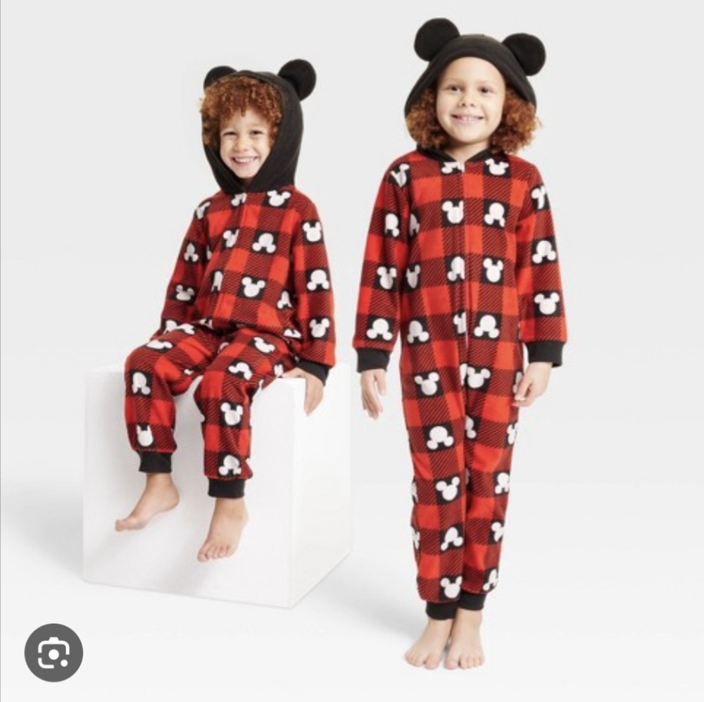 Disney 100 Retro reimagined kids Size Medium Pajama set Brand New